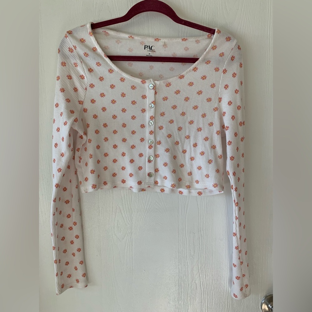 PacSun flowered crop